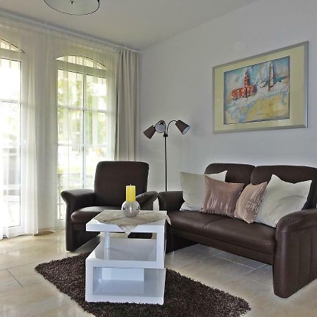 3 Zimmer Ferienwohnung Haus Meeresblick Mit Meerblick A005 Mit Suedterrasse Und Strandkorb 바베 외부 사진