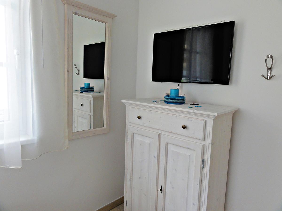 3 Zimmer Ferienwohnung Haus Meeresblick Mit Meerblick A005 Mit Suedterrasse Und Strandkorb 바베 외부 사진